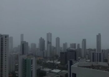 Aviso emitido pela Apac é válido até a noite da quarta-feira (3). Perspectiva é de pancadas acima de 50 mm.