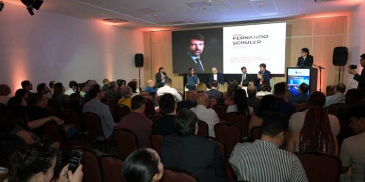 Jornalistas apontam desafios da comunicação nas eleições presidenciais