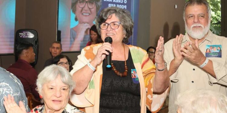 Hilda Gomes chega ao dia da eleição em clima de confiança e pode fazer história [Foto: Phillipe Jonathan]