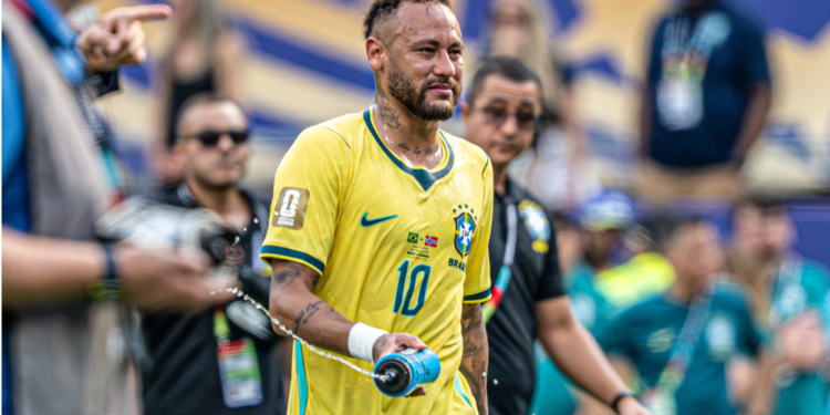 Aos 34 anos, Neymar se despediu da Seleção após a eliminação para a Noruega
