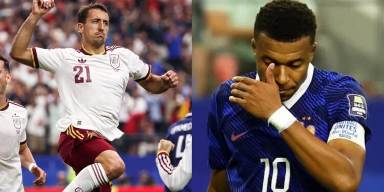 Oyarzabal comemora gol da Espanha contra a França na Copa do Mundo