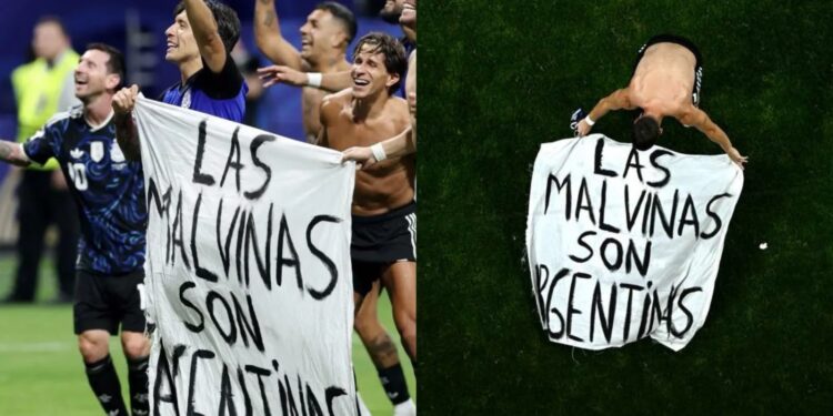 Jogadores da Argentina com bandeira "As Malvinas são Argentinas" após vitória sobre Inglaterra na Copa