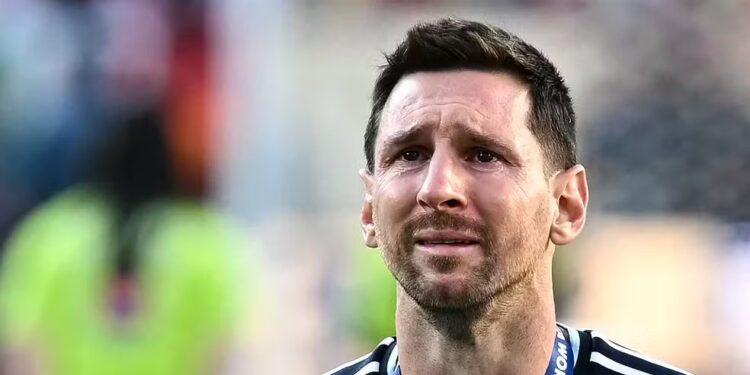 Messi chora após Espanha x Argentina, final da Copa do Mundo