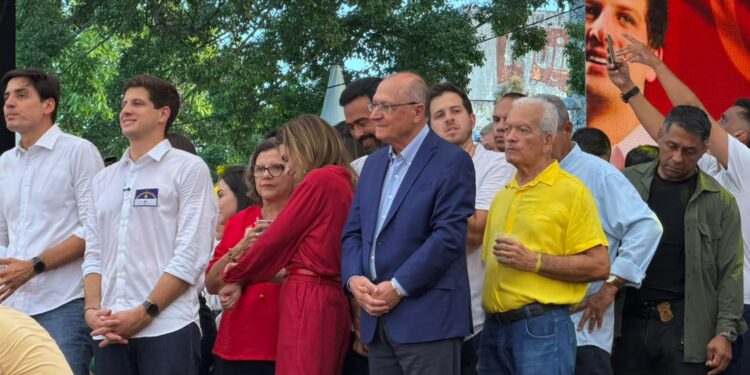 Aliados do ex-prefeito do Recife defenderam a continuidade da aliança entre PT e PSB