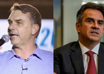 Flávio Bolsonaro apresentou nomes durante uma live nas redes sociais