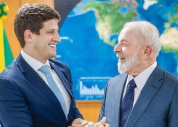 João Campos relembrou a aliança entre Lula e Geraldo Alckmin e afirmou que sua atuação política é marcada pela busca de alianças e pela união de diferentes forças