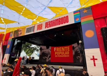 O evento é realizado no Clube Internacional, no Recife