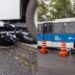 Moto ficou presa embaixo de ônibus durante acidente