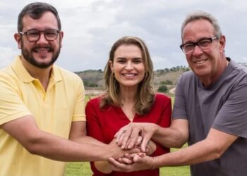 Gabriel Porto (PSB), Marília Arraes (PDT) e Álvaro Porto (MDB)