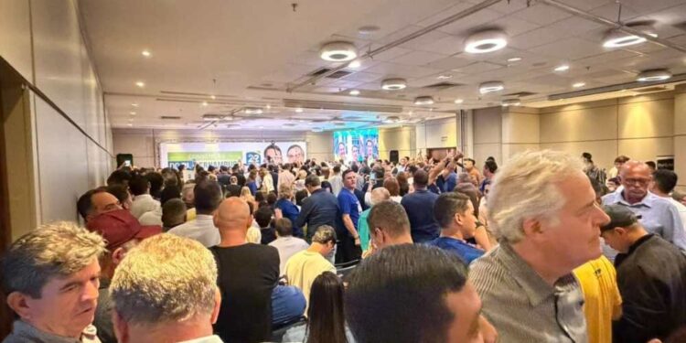 Participantes reclamam de lotação em evento do PL