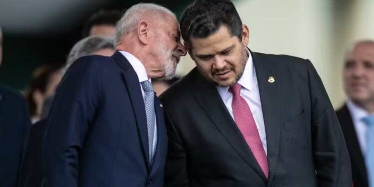 Lula e Alcolumbre fortalecem neutralidade da União Brasil-PP