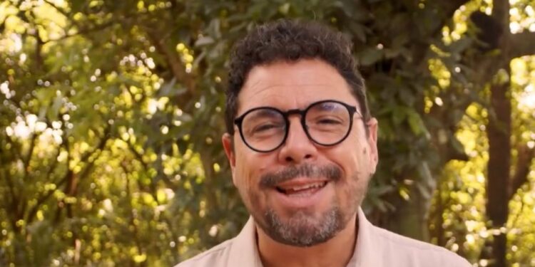 Ivan Moraes, ex-vereador e candidato ao Governo de Pernambuco pelo PSOL
