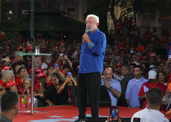 Presidente Lula (PT) em comício na cidade de Belém
