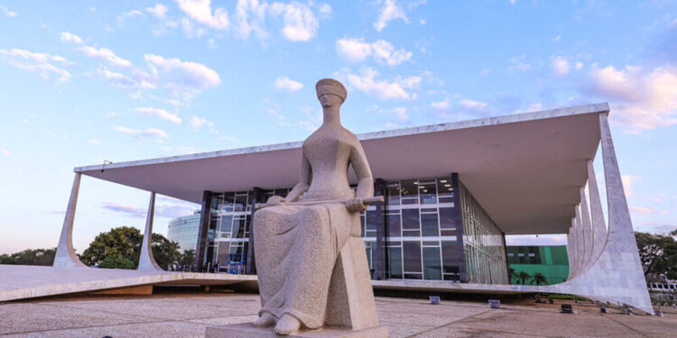 STF (Supremo Tribunal Federal)