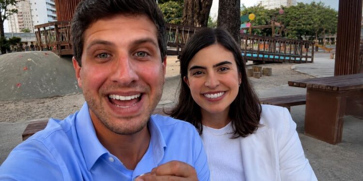 João Campos, ex-prefeito do Recife e candidato ao Governo de Pernambuco, e Tabata Amaral, deputada federal e candidata à reeleição em São Paulo, ambos do PSB