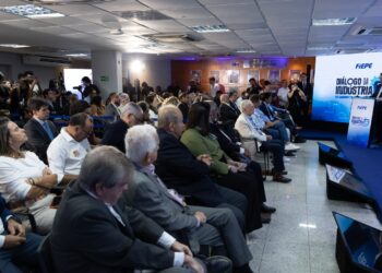 Objetivo do evento é ouvir as propostas dos candidatos à Casa Alta do Legislativo