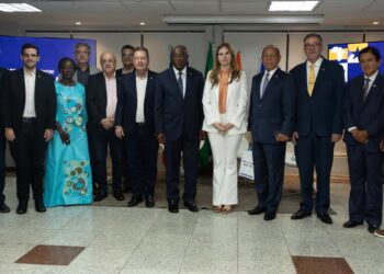Encontro foi realizado na quarta-feira (9)