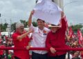 Humberto Costa (PT), João Campos (PSB) e Lula (PT), respectivamente