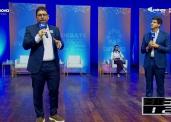 Ivan Moraes questiona João Campos sobre apoio à PEC da Blindagem