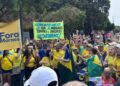 Atos contra Moraes ocorreram em Brasília: um no Banco Central, organizado por Sebastião Coelho, e outro na Funarte, convocado por Bia Kicis