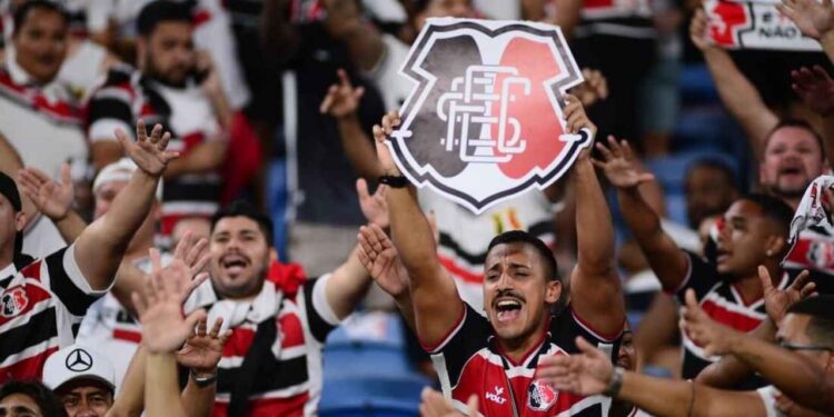 Torcida do Santa Cruz