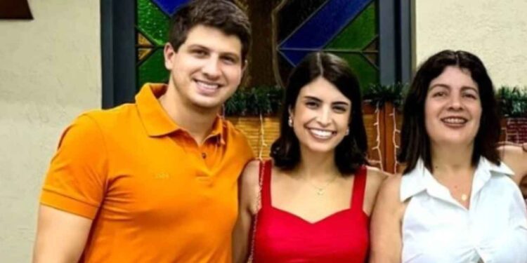 João Campos (PSB), Tabata Amaral (PSB) e Reni Amaral (Da esq. p/ dir.)