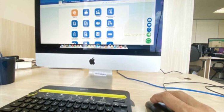 A gestão anunciou a suspensão de serviços digitais, entre eles, o Portal