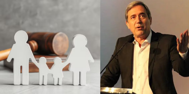 Comentarista político Marco Antonio Villa (71)