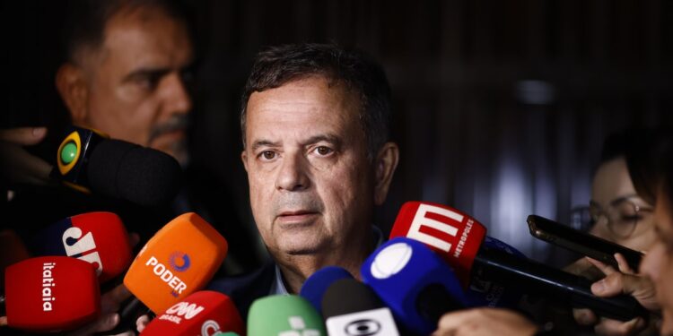 Segundo Marinho, o pedido veio minutos após a proclamação do resultado eleitoral de 2026