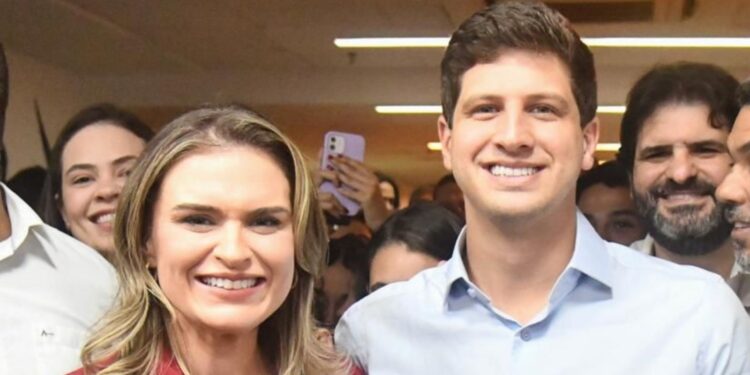 A ex-deputada federal Marília Arraes (PDT) e o ex-prefeito João Campos
