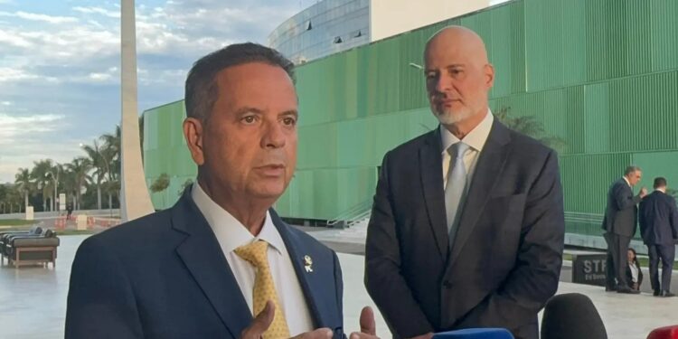 Rogério Marinho, coordenador de camanha de Flávio Bolsonaro