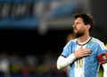 Messi celebra seu gol sobre Benin