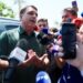 Candidato a presidência Flávio Bolsonaro (PL) durante coletiva em Brasília hoje (13)