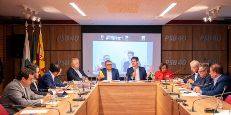 PSB se reúne em Brasília e aprova início de negociações para nova federação partidária