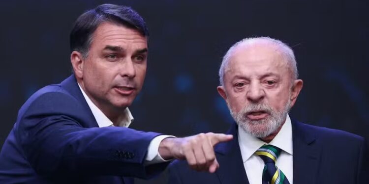 Flávio e Lula estiveram frente a frente no debate deste domingo, na Band
