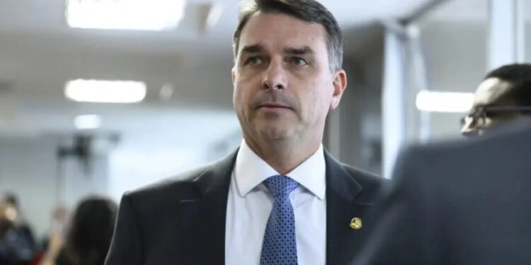O senador Flávio Bolsonaro (PL)