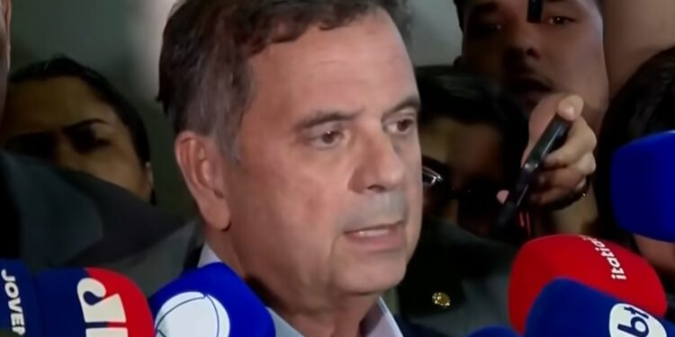 O senador Rogério Marinho (PL)